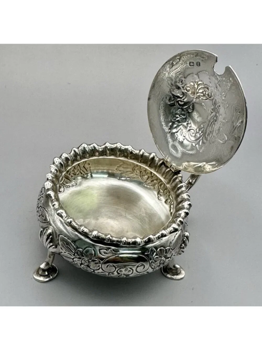 Charles S Green & Co Ltd Mustard Pot Hinged Lid Birmingham 1929 Sterling Silver